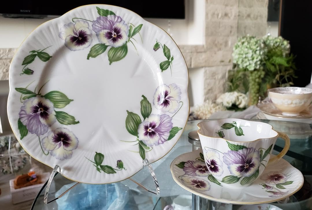 シェリー D パンジー トリオ カップ プレート アンティーク ✩ シェリー D パンジー トリオ カップ プレート アンティーク ✩